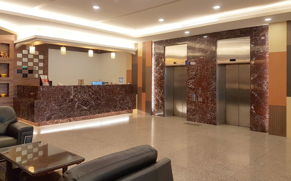 SunWang Hotel Puli Bagian luar foto